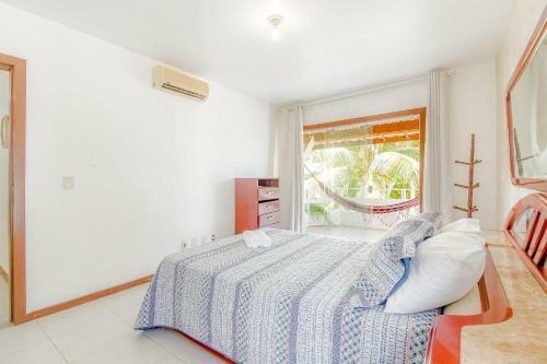 Gb68 - �tima Casa 4 Quartos Com Piscina E Churrasqueira