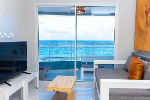 Apartamento Rooftop Corner Beach Apt, Fantasic View Over Ocean