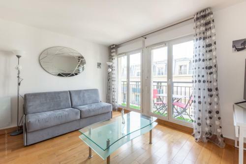 Apartamento Plaza Fontaine Rouge 03