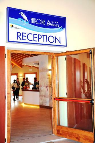 Aparthotel Airone Bianco Residence Village