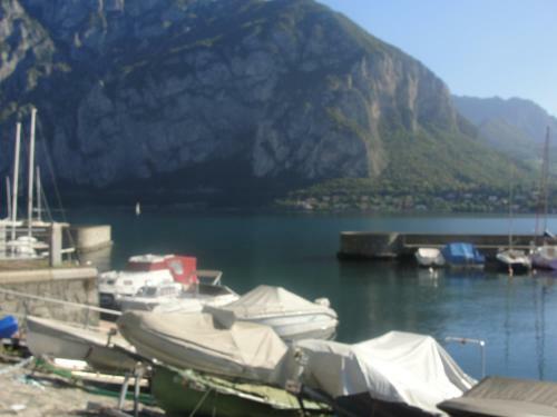 Bed & Breakfast Villa I Pavoni Lake & Luxury