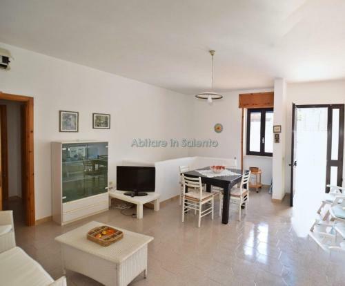 H251 Independent House Sea View With Parking
