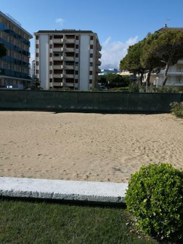 Luxury Apartment In Front Of The Beach