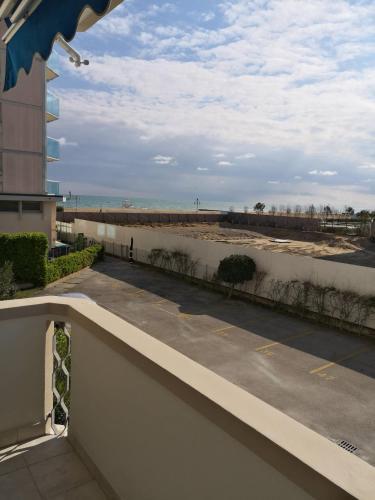 Luxury Apartment In Front Of The Beach