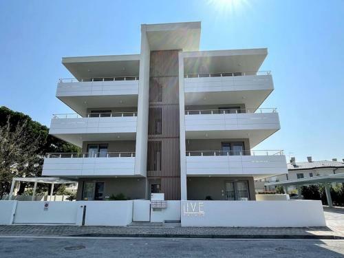 Apartamento Attico Con Terrazzo E Parcheggio Privato