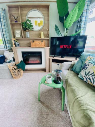 The Sanctuary Holiday Home - Escape The Ordinary