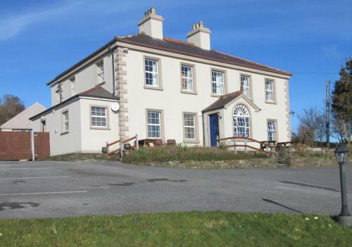 Hostal Rathmore House Bed & Breakfast