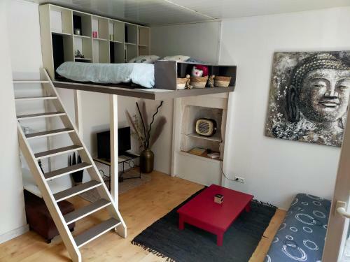 Apartamento Au Bord De L'eau � Concarnoloc