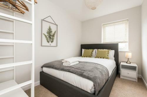 Host Apartments Homely 3 Bedrooms-sleeps 8 Parking