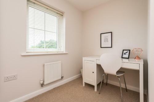 Host Apartments Homely 3 Bedrooms-sleeps 8 Parking