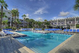 Hotel Tradewinds Island Grand Resort