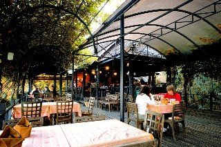Hotel Lampang River Lodge