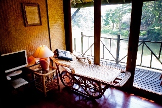Hotel Lampang River Lodge