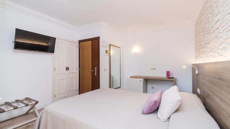 Hotel Na Taconera