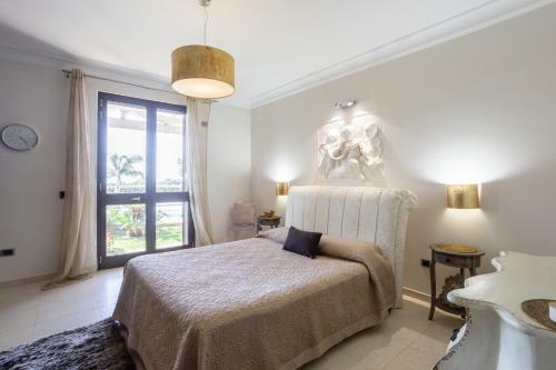 Villa Jolie - Luxury Villa With Swimming Pool