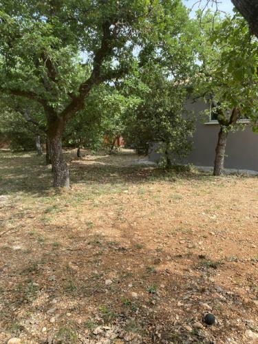 Gite Couleur Terre � Saint Saturnin Les Apt
