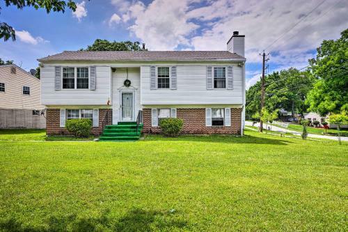 Charming Apartment About 13 Mi To National Mall!