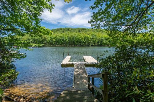 Lake Life Hq