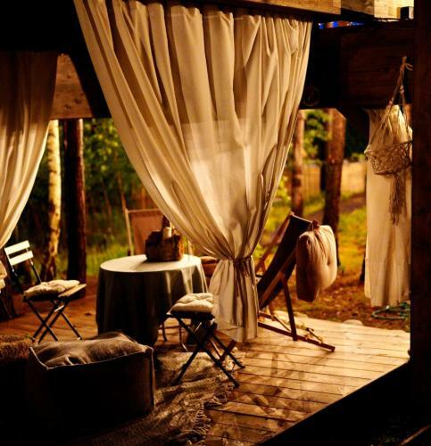 Bed & Breakfast My Tree Home Warszawa, Macierowe Bagno
