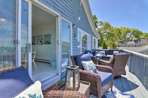 Bayfront Wareham Retreat With Private Beach!