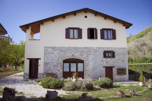 Agroturismo Domus Laetitiae Santa Croce