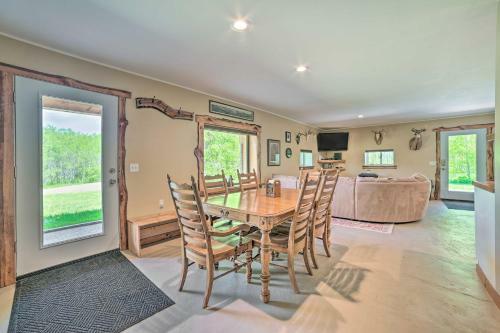 Secluded Getaway Near Orv, Equestrian Trails!