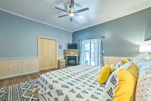 Large Home - Near Downtown, Beach And Marina!