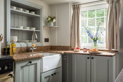 Mulberry, A Luxury Two Bed Cottage In Painswick