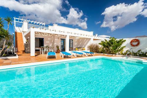 Villa Sweet Boheme