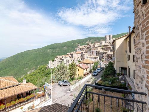 Inviting Apartment In Umbria With Garden