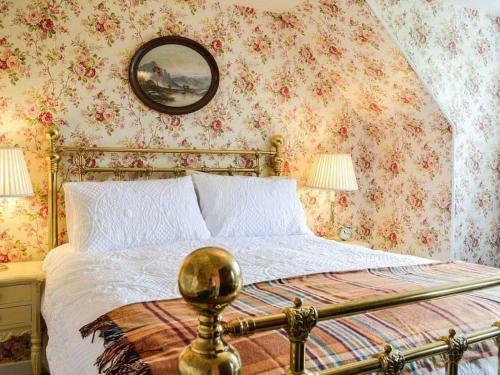 Beautiful Traditional Secluded Country Cottage