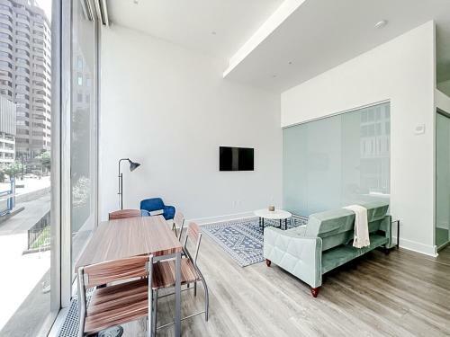Delightful Downtown Kansas City Apartments