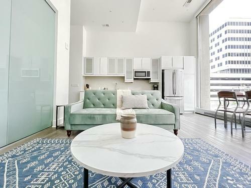 Delightful Downtown Kansas City Apartments