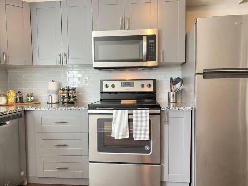 Apartamento Cozy & Comfy Suite 10 Min From Downtown