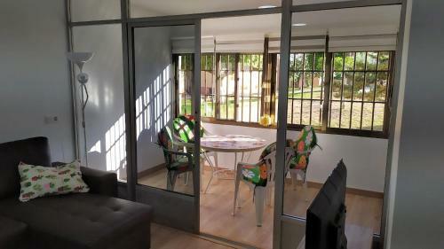 Apartamento Con Terraza En La Playa