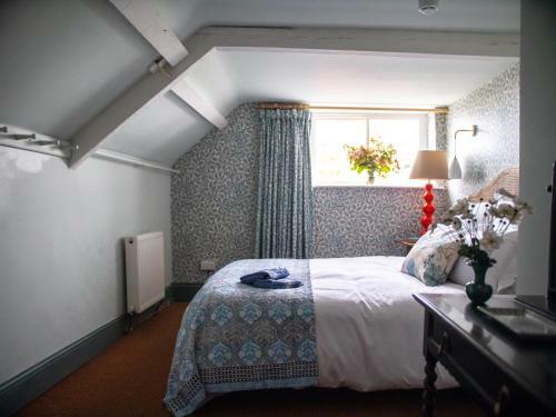 Historic Country Cottage: Spa Facilities & Catering