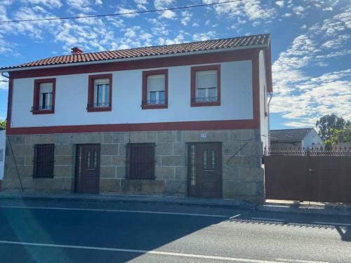 Casa Para 8 Con Jard�n Terraza Y Barbacoa