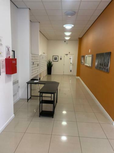 Charming 2-bed Apartment In Slough