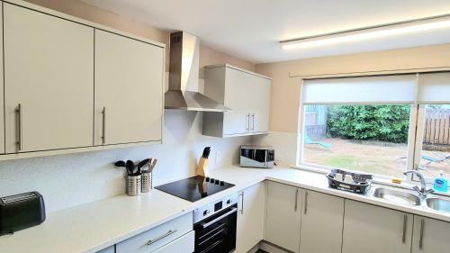 Attractive Double Room 7 In Inverness City Centre