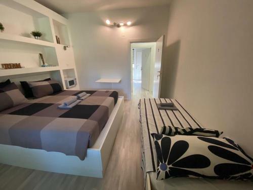 Bed&breakfast Bbqueen Sandonato Policlinico
