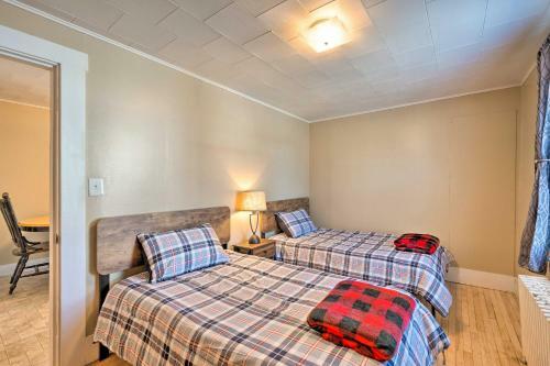 Main Street Colebrook Apartment On River Walk