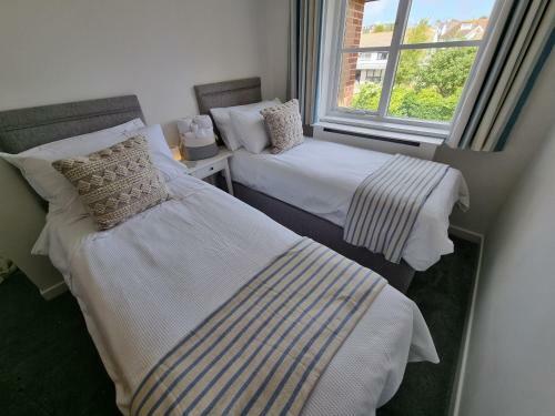 Apartamento Hightide - 2 Bed With Parking, Balcony & Sea View.