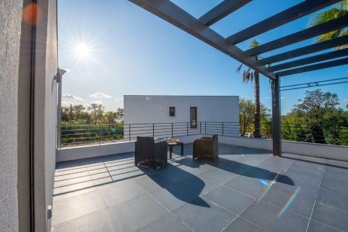Sunset Villa
