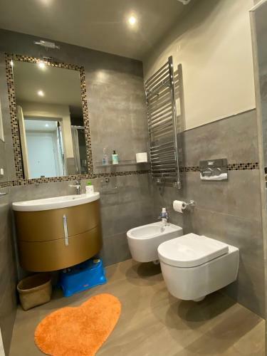 Apartamento Appartamento Incantevole Con Posto Auto-clic House