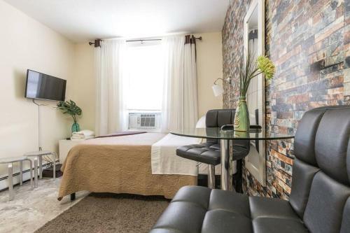 Apartamento 13 Minutes To Midtown Manhattan!