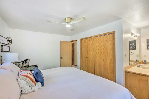 Angel Fire Home With Deck Ski And Hike Nearby!