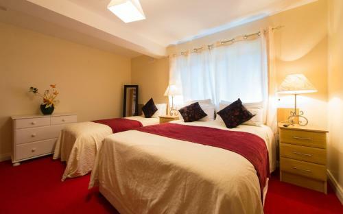 Hostal Aisleigh Guest House