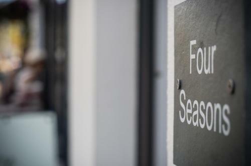 Four Seasons - 1 Bedroom Apartment - Tenby