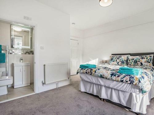 Lovely Villa 2 King 2 Singles 1double Sofa Bed