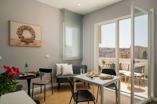 Hostal Nue Suites